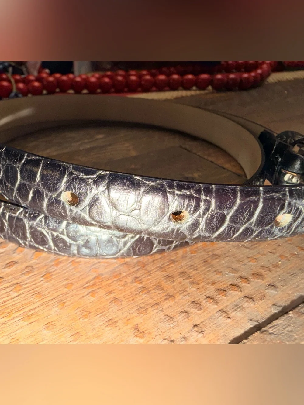 Title:Banana Republic Crocodile Embossed Black Leather Belt Size S EUC Flawless